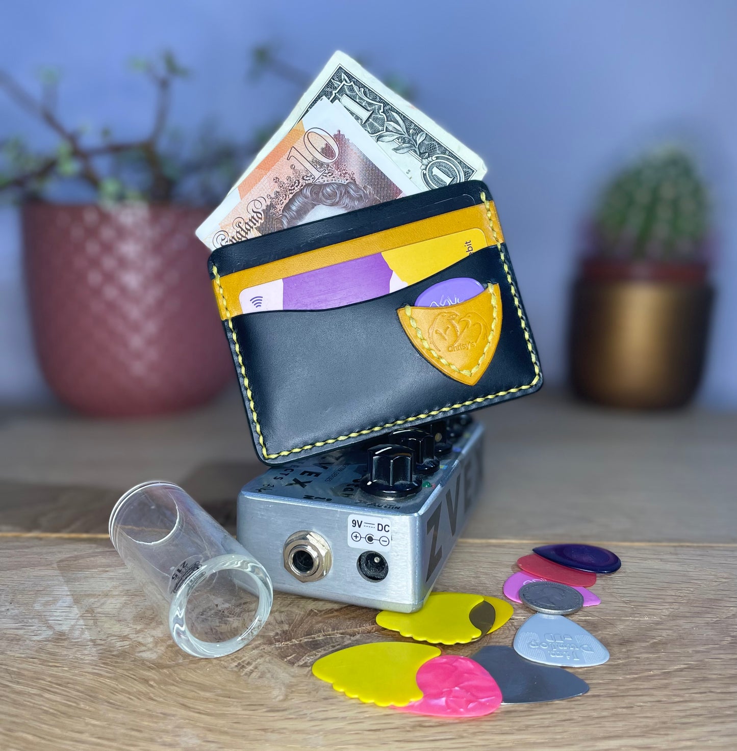 The Pick Pocket Card-holder EDC In Waliper Buttero Leather.